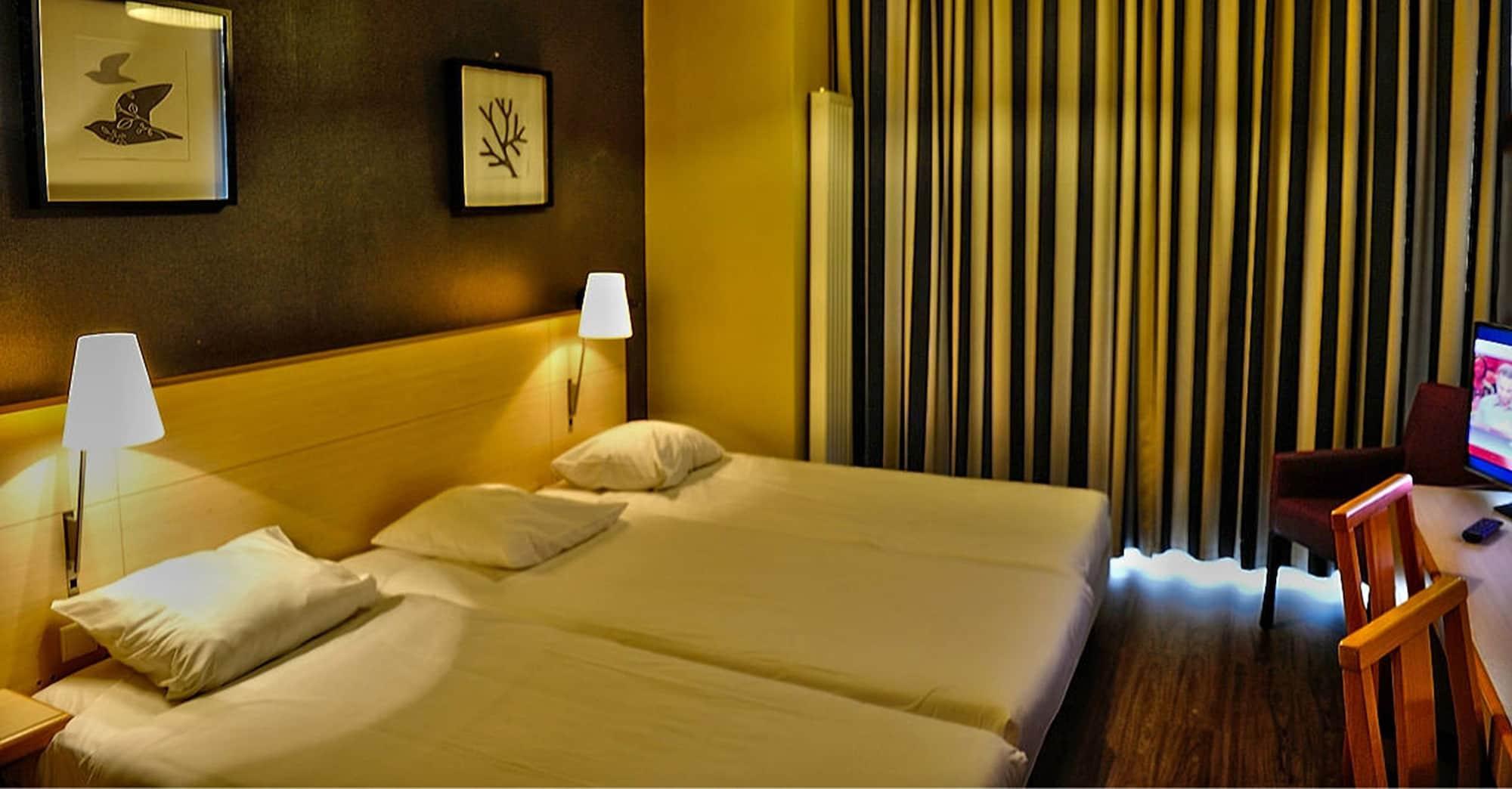 Hotel Aviation Saint-Gilles Kültér fotó