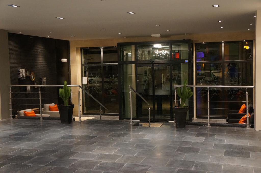 Hotel Aviation Saint-Gilles Szoba fotó