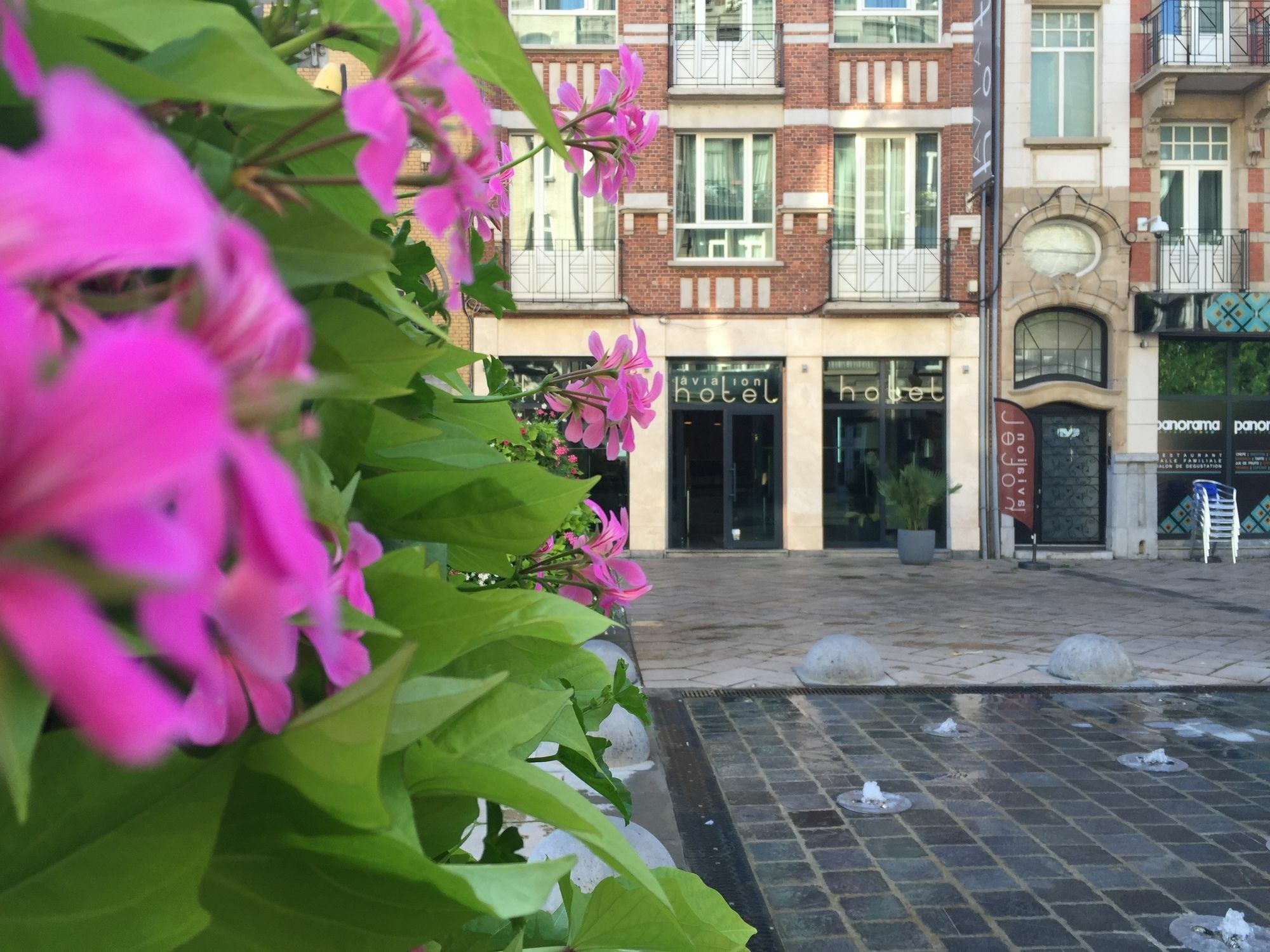 Hotel Aviation Saint-Gilles Kültér fotó